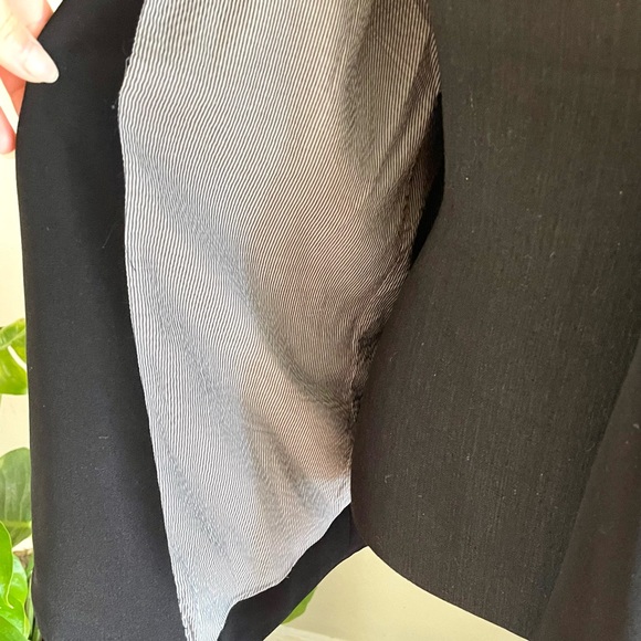 Cartonnier Women’s Blazer, Size Medium, Black - Picture 5 of 6